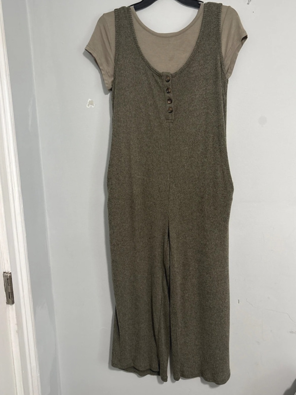 Koolaburra by UGG Brushed Rib Sweater Knit Jumpsuit w/ Tee in Olive  NEW!